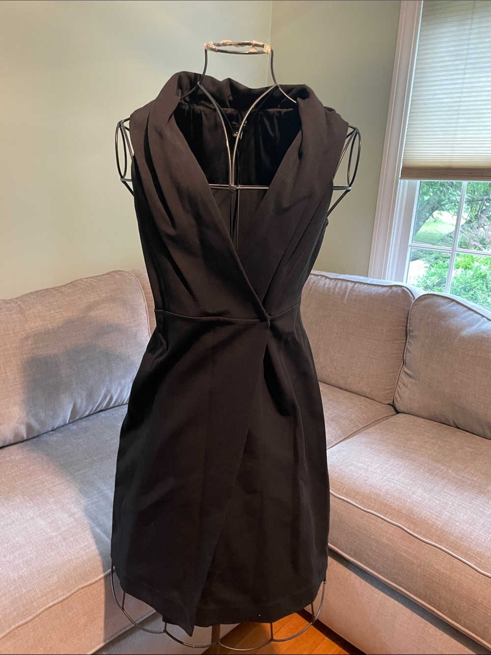 Ann Taylor Black Sleeveless V-Neck Wrap Midi Dress